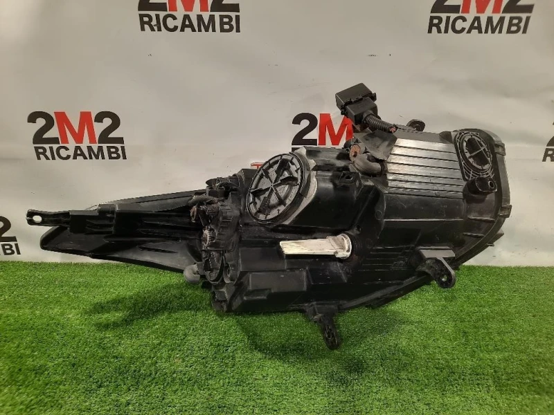 Proiettore ANT SX 92101-3Z100 Hyundai I40 CW 2015