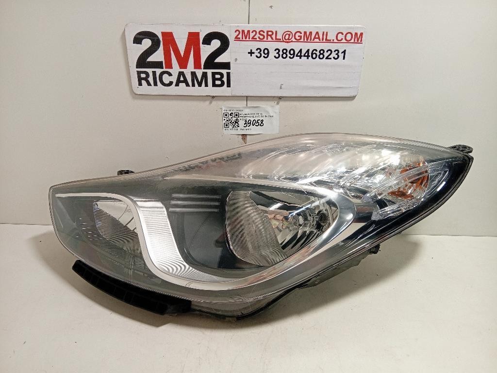 Fanale POST SX 815610D370 Toyota Yaris IV 2012