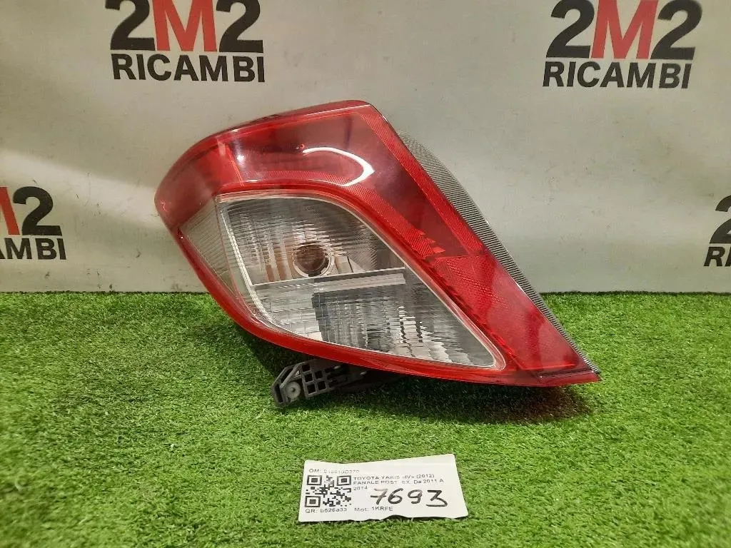 Fanale POST SX 815610D370 Toyota Yaris IV 2012