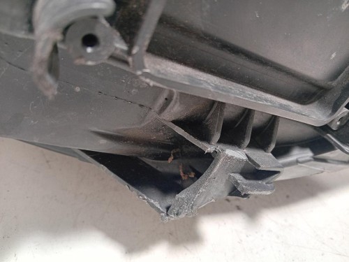 Fanale POST SX 815610D540 Toyota Yaris IV 2012