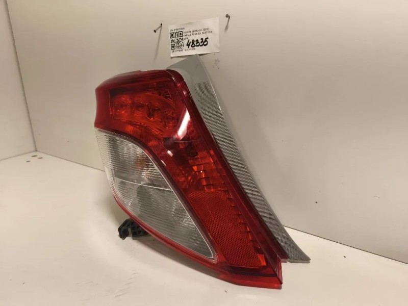 Fanale POST SX 815610D540 Toyota Yaris IV 2012