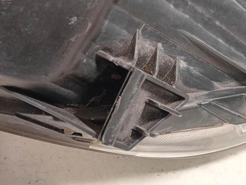 Proiettore ANT SX 921012S610 Hyundai IX35 2013