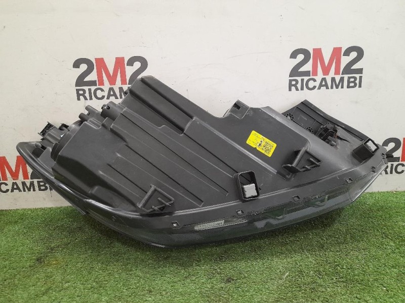 Fanale POST SX 52156-0D210 Toyota Yaris IV 2017