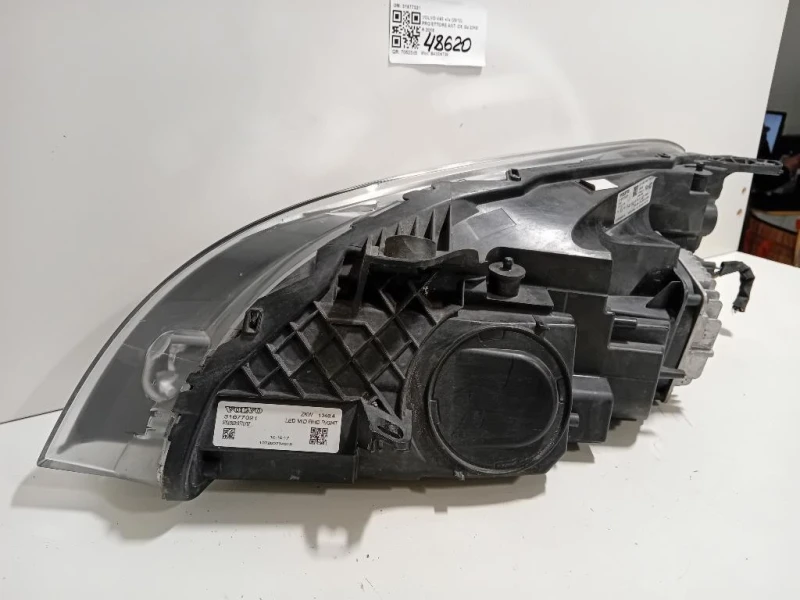 Proiettore ANT DX 31677021 Volvo V40 II 2012