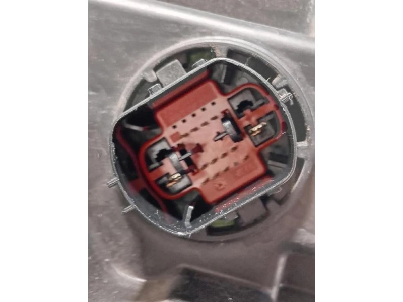 Proiettore ANT SX J9C3-13W030-EC Jaguar E-pace 2017