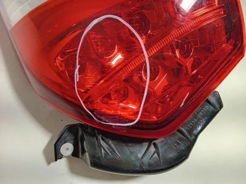 Fanale POST SX 52156-0D210 Toyota Yaris IV 2017