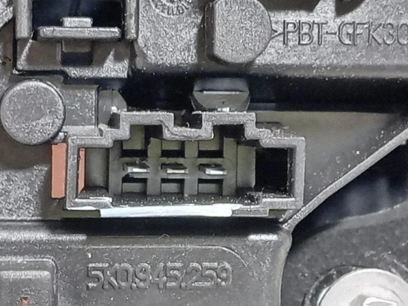 Fanale POST SX 5K0 945 093 J Volkswagen GOLF VI 2009