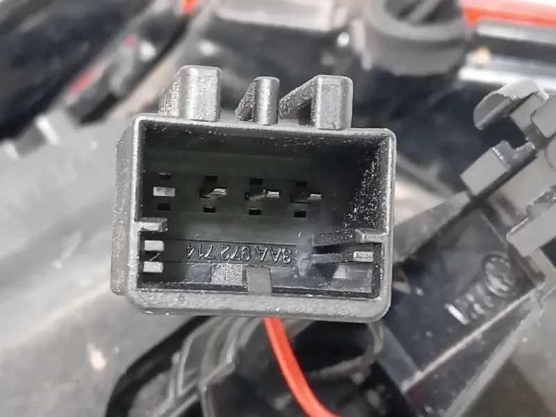 Fanale POST SX 5G0945095P Volkswagen GOLF VII 2017