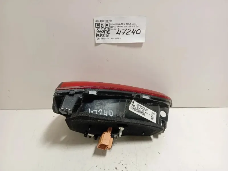Fanale POST SX 5G0 945 094 AH Volkswagen GOLF VII 2017