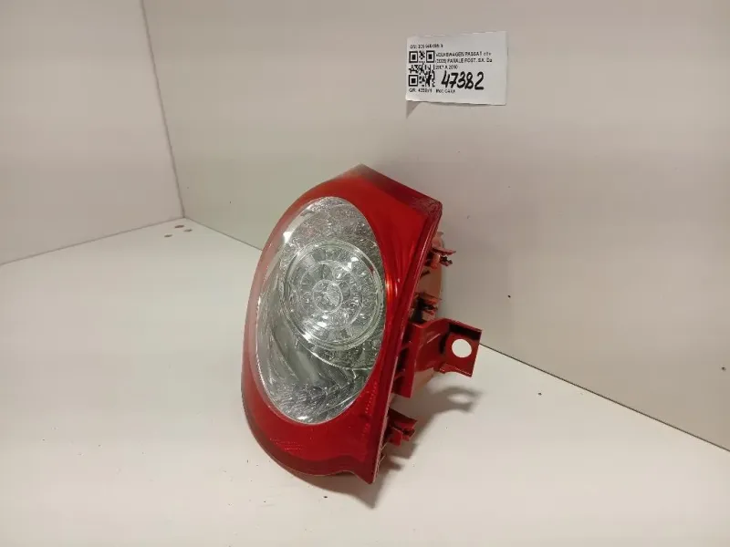 Fanale POST SX 3C9 945 095 N Volkswagen Passat V 2005