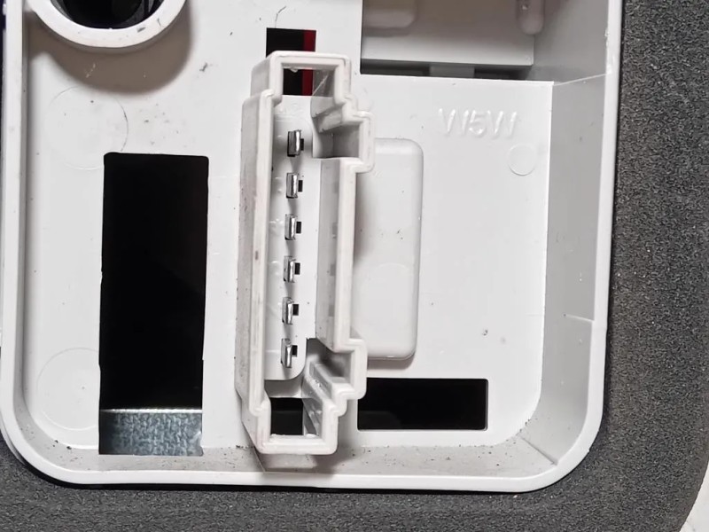 Fanale POST SX 6R0 945 257 B Volkswagen POLO VI 2009