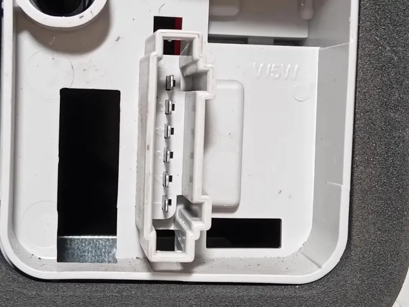 Fanale POST SX 6R0 945 257 B Volkswagen POLO VI 2009