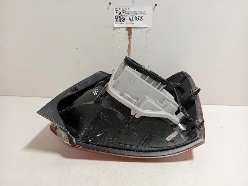 Fanale POST SX 6R0 945 257 B Volkswagen POLO VI 2009