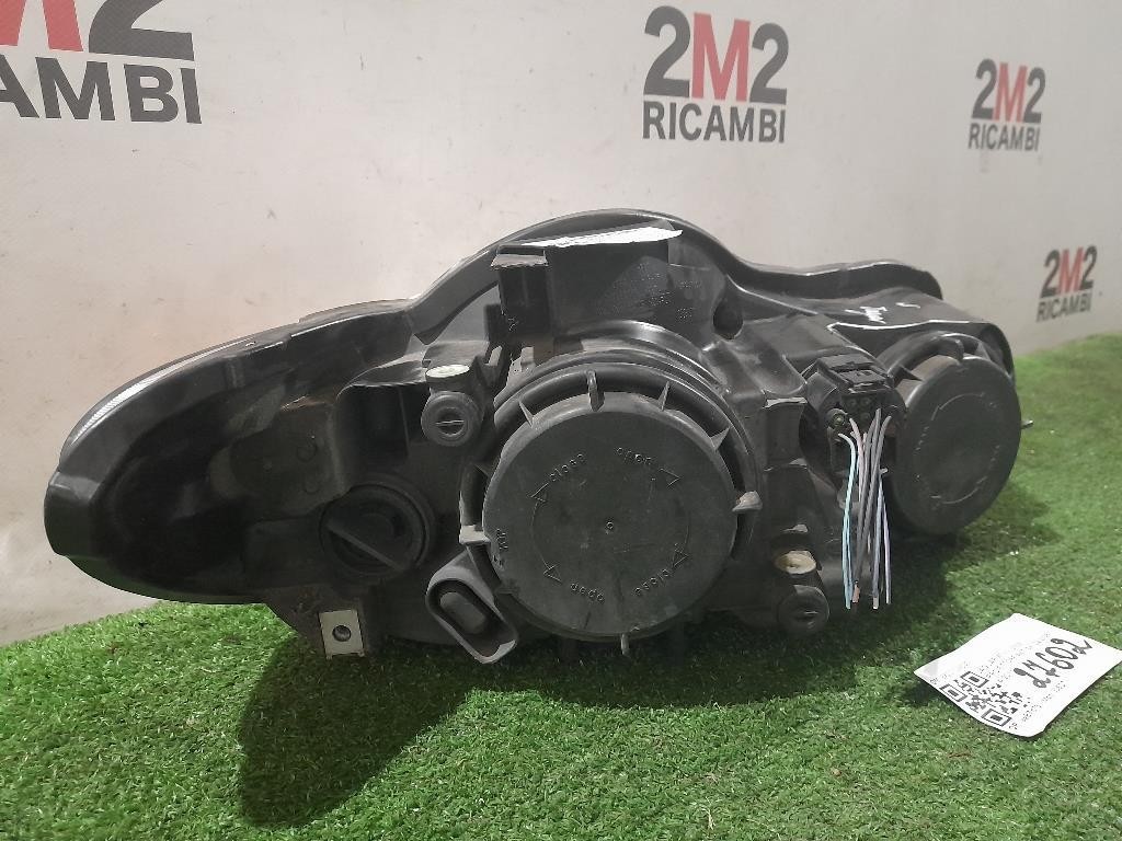 Fanale POST SX 6R0945257 Volkswagen POLO VI 2009