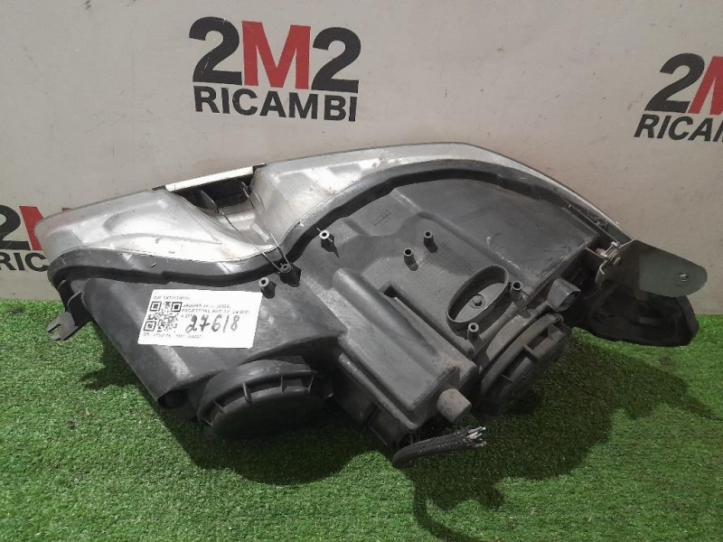 Fanale POST SX 6R0945257 Volkswagen POLO VI 2009