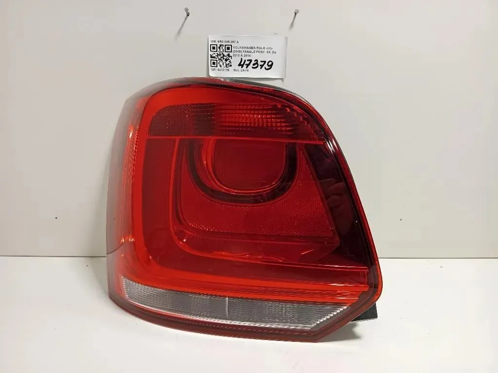 Fanale POST SX 6R0 945 257 A Volkswagen POLO VI 2009