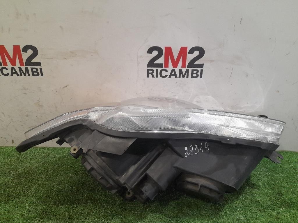 Fanale POST SX 6R0 945 257 A Volkswagen POLO VI 2009