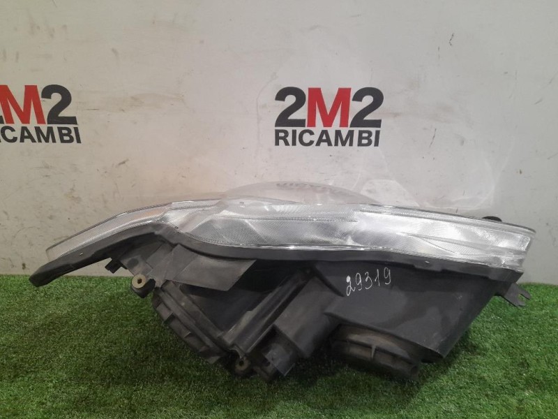 Fanale POST SX 6R0 945 257 A Volkswagen POLO VI 2009