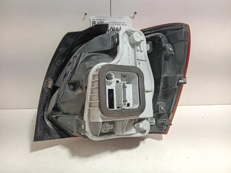 Fanale POST SX 6R0 945 257 A Volkswagen POLO VI 2014