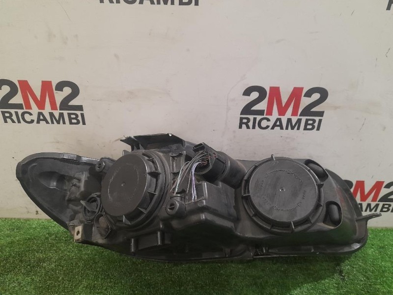 Fanale POST SX 2GS945095 Volkswagen POLO VII 2017