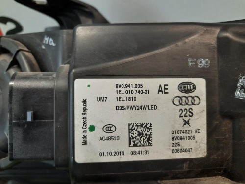 Proiettore ANT SX 8V0941005 8V0941043L Audi A3 8V1 2012