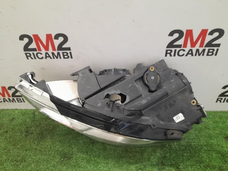 Proiettore ANT SX 8V0941005E Audi A3 8VA Sportback 2012