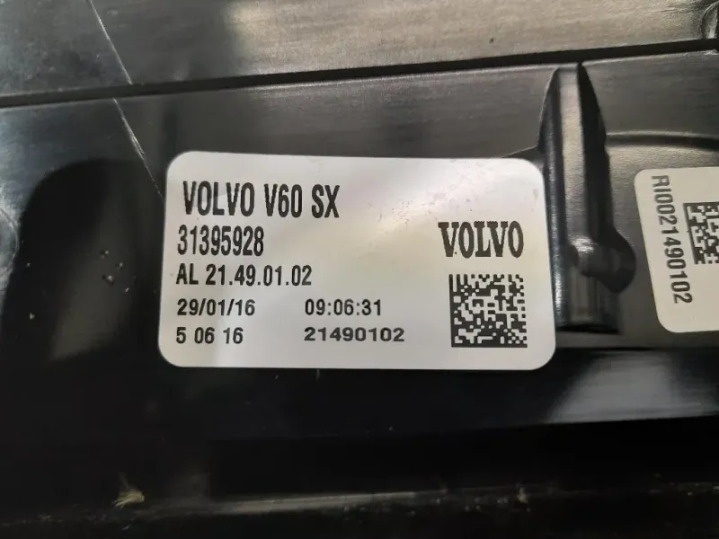 Fanale POST SX 31395928 Volvo V60 I 2013