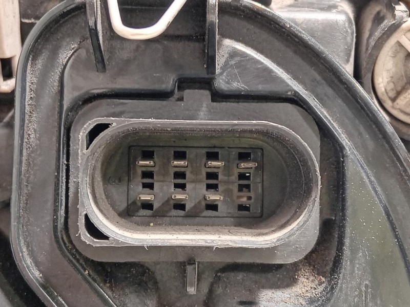 Proiettore ANT SX 8D 0941 003 AK Audi A4 8D5 Avant 1995