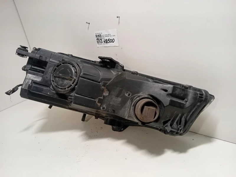 Proiettore ANT SX 8W0941005A Audi A4 8W2 2015