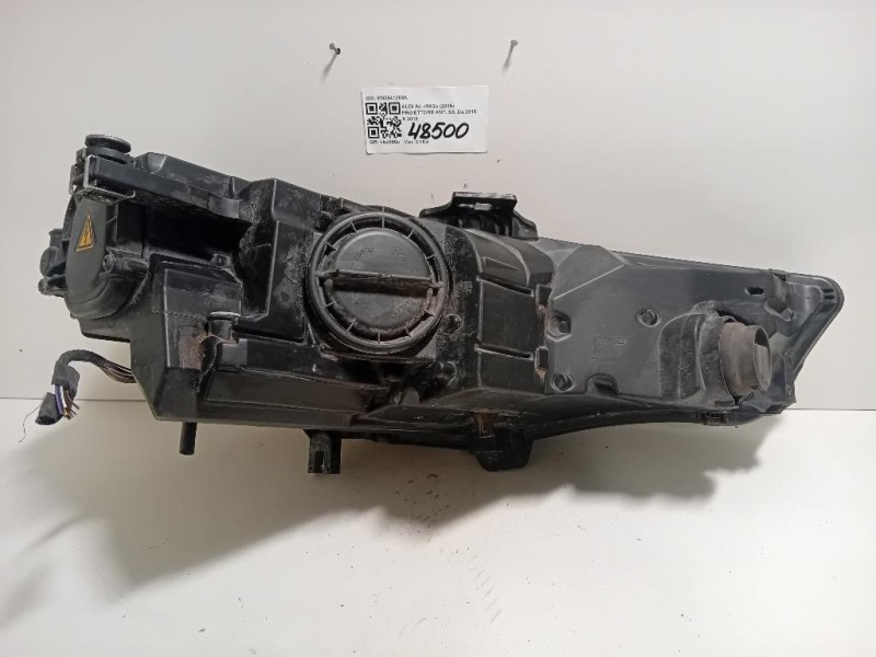 Proiettore ANT SX 8W0941005A Audi A4 8W2 2015