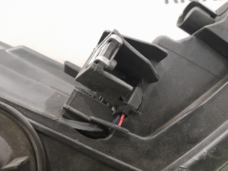 Fanale Retronebbia POST SX 8A6115K273AD Ford C-max III 2015