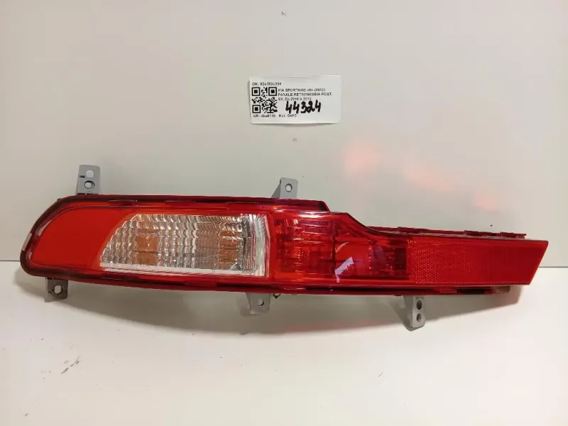 Fanale Retronebbia POST SX 924053U300 Kia Sportage III 2010