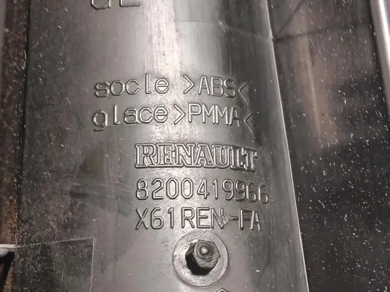 Fanale SUP POST SX 8200419966 Renault Kangoo Express III 2008