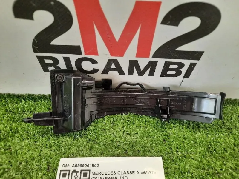 Fanalino Direzionale Specchio ANT DX A0999061802 Mercedes Classe A W177 2018