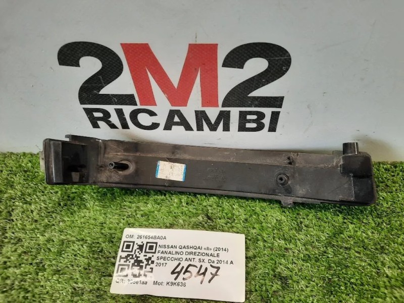 Fanalino Direzionale Specchio ANT SX 261654BA0A Nissan Qashqai II 2014
