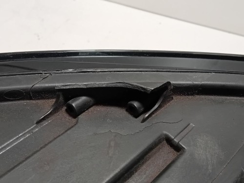 Proiettore ANT SX 8J0 941 003 N DANNI IN FOTO Audi TT 8J3 2010