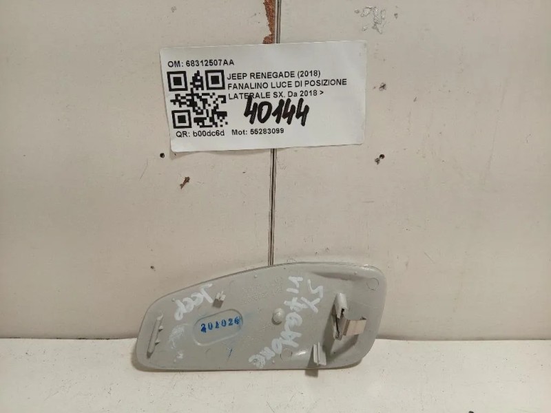 Fanalino LUCE DI Posizione Laterale SX 68312507AA Jeep Renegade 2018