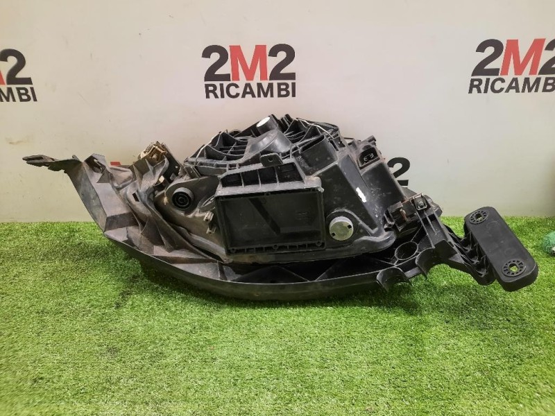 Proiettore ANT SX 63117249651 Bmw Serie 1 E87 Berlina 2005