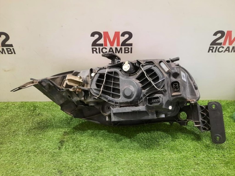 Proiettore ANT SX 63117249651 Bmw Serie 1 E87 Berlina 2005