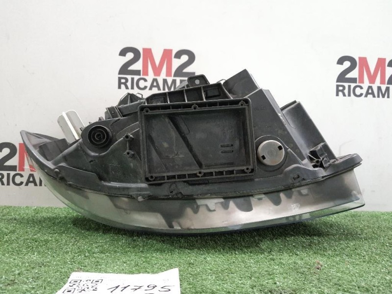 Proiettore ANT SX 63117249651 Bmw Serie 1 E87 Berlina 2005