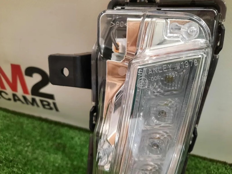 Fanalino LUCE Diurna ANT SX 3658454P00000 Suzuki Vitara II 2018