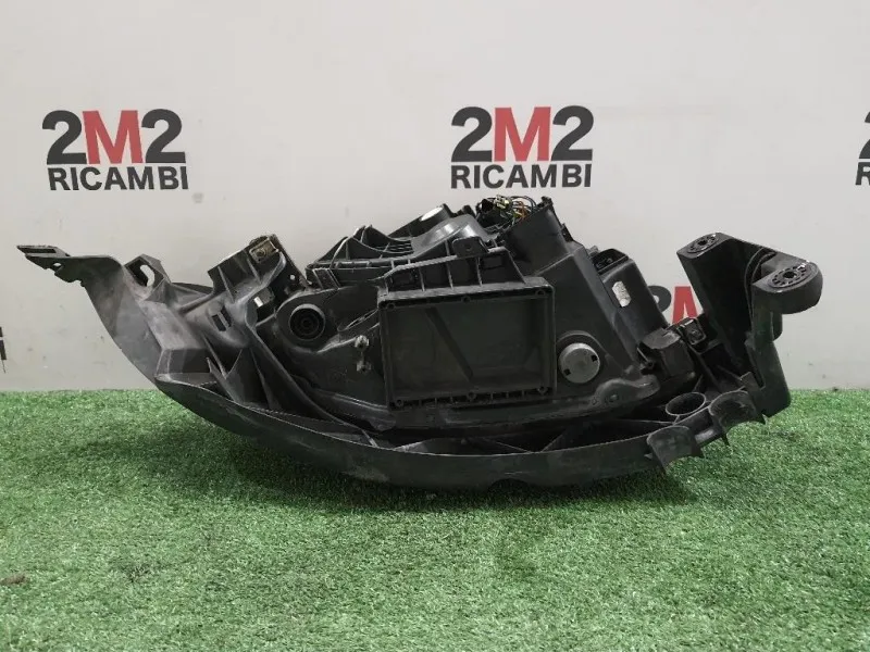 Proiettore ANT SX 63117249651 Bmw Serie 1 E87 Berlina 2005