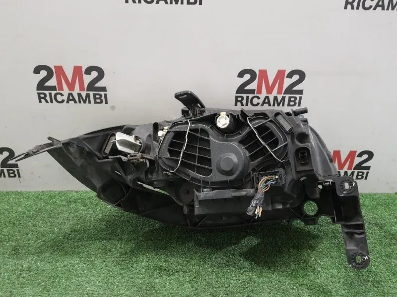 Proiettore ANT SX 63117249651 Bmw Serie 1 E87 Berlina 2005