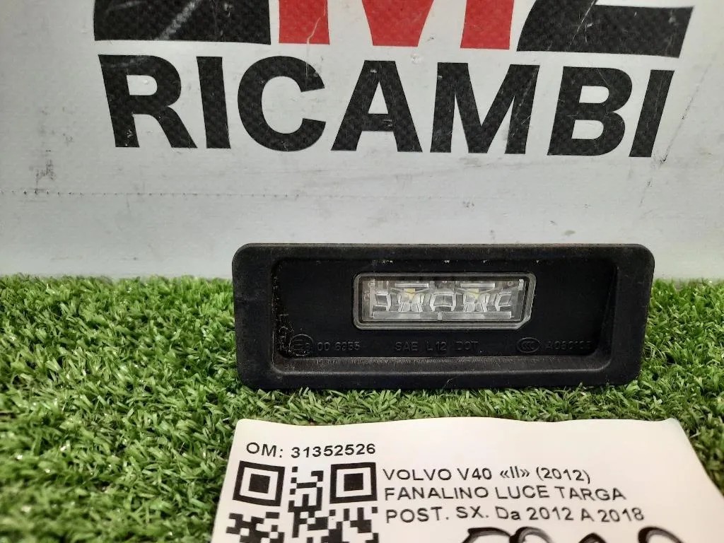 Fanalino LUCE Targa POST SX LUCE TARGA 31352526 Volvo V40 II 2012