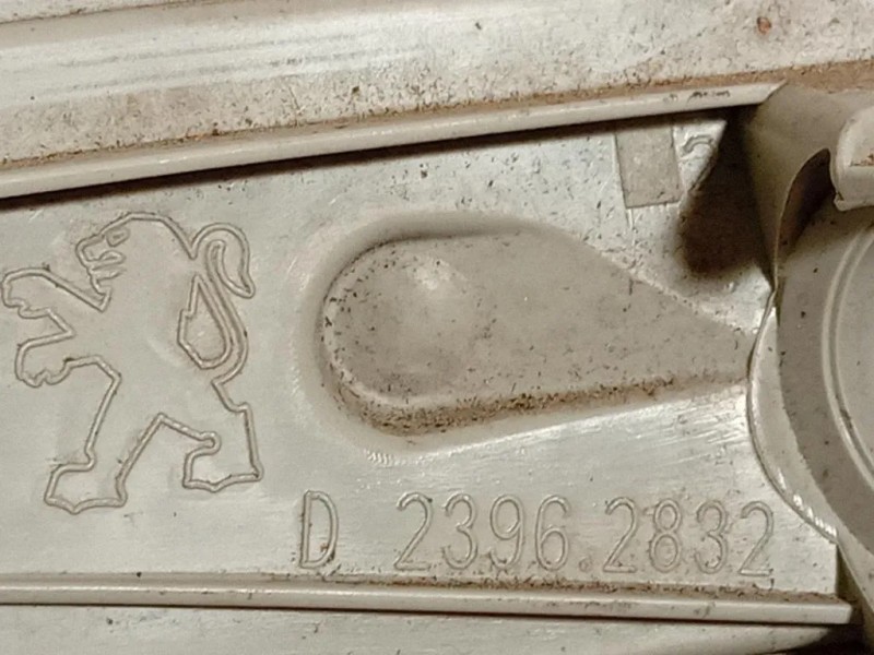 Fanalino POST DX 23962832 Peugeot 2008 I 2016