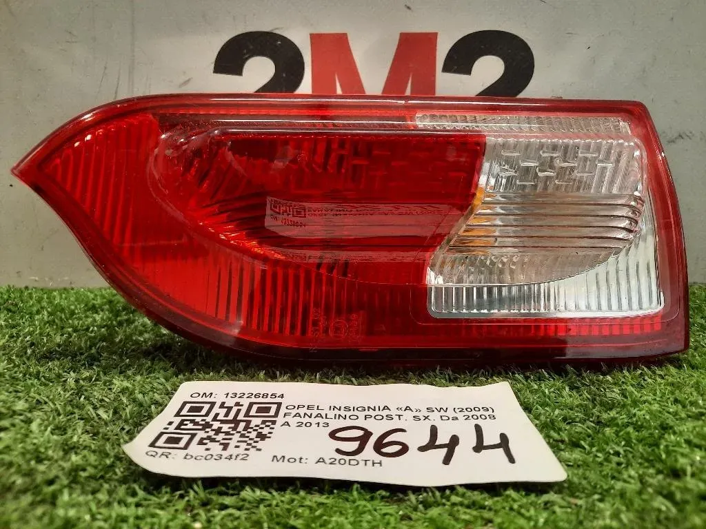 Fanalino POST SX 13226854 Opel Insignia A SW 2009