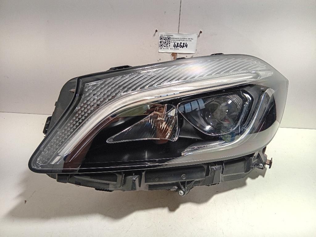 Proiettore ANT SX A1769068900 Mercedes Classe A W176 2015