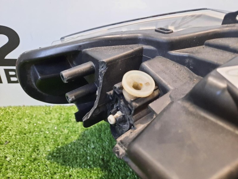 Proiettore ANT SX 63117314531 Bmw Serie 3 F30 Berlina 2012