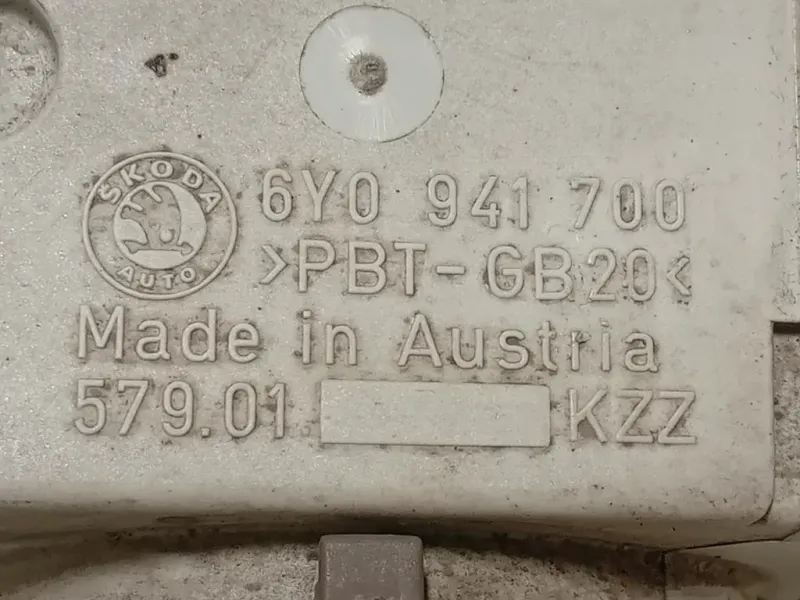 Fendinebbia ANT DX 6Y0 941 700 Skoda Fabia 6Y3 2000