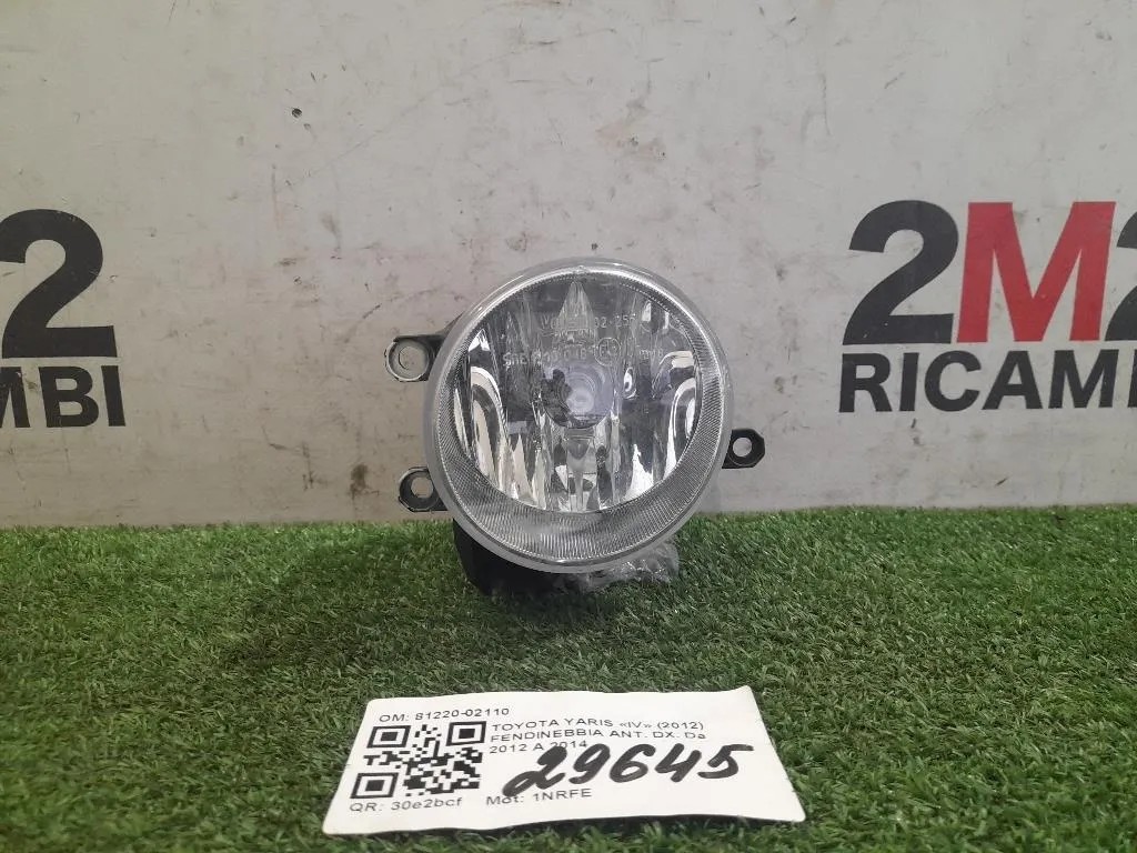 Fendinebbia ANT DX 81220-02110 Toyota Yaris IV 2012